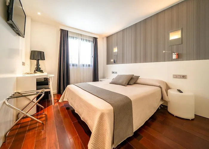 Hotel Apolonia Soria